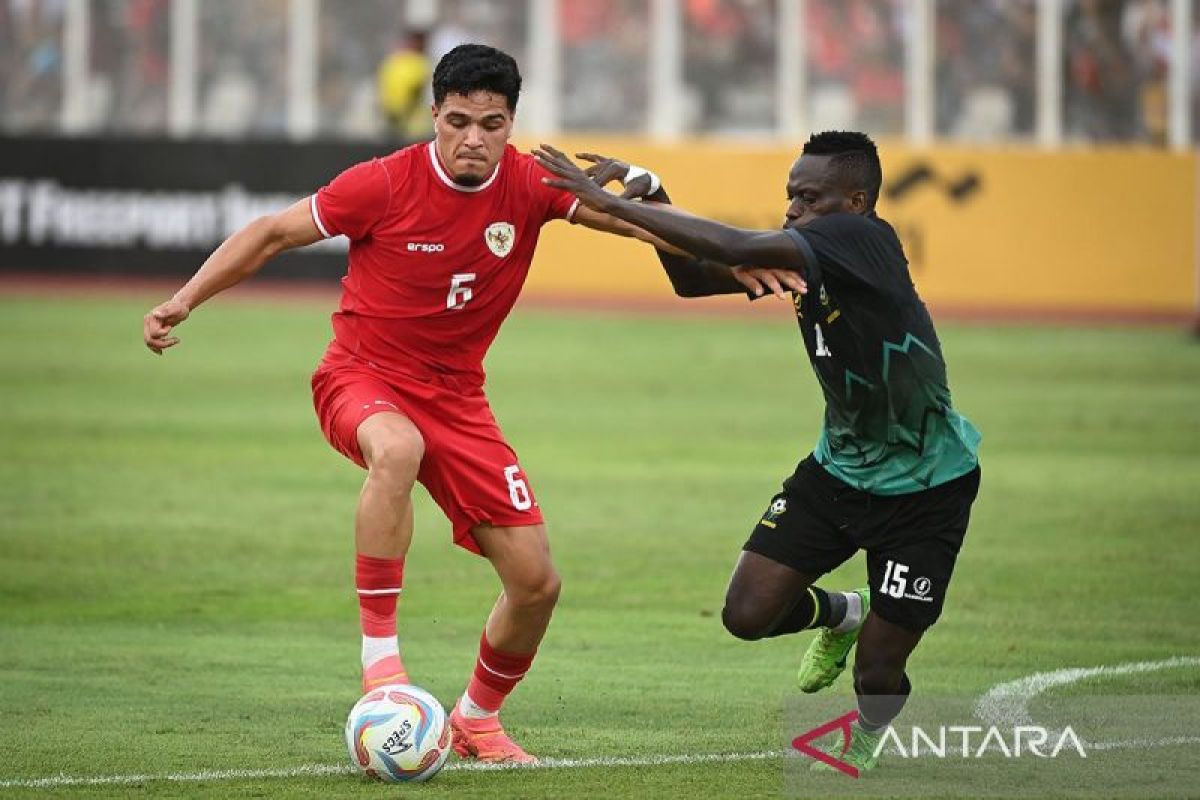 Kualifikasi Piala Dunia 2026 - Indonesia vs Saudi imbang 1-1 pada babak pertama