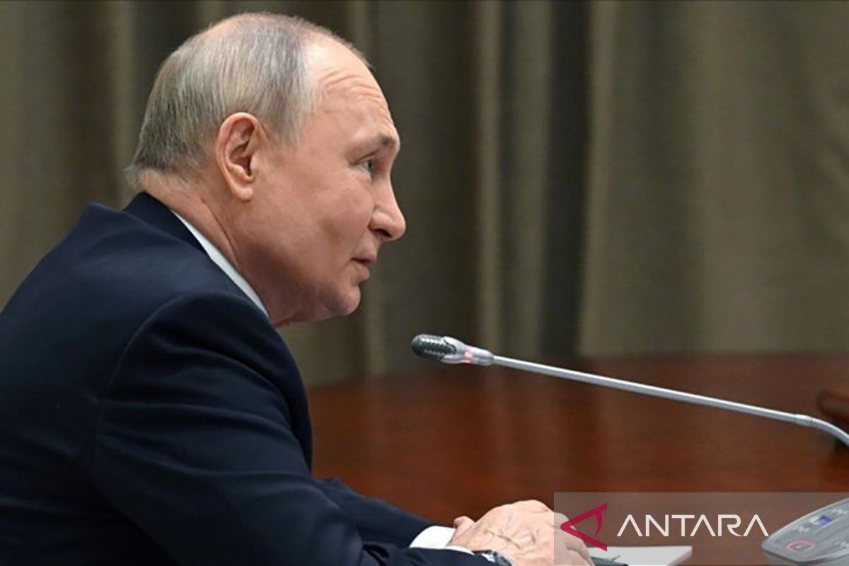 Presiden Rusia Vladimir Putin tawarkan perdamaian 'bersyarat' ke Ukraina