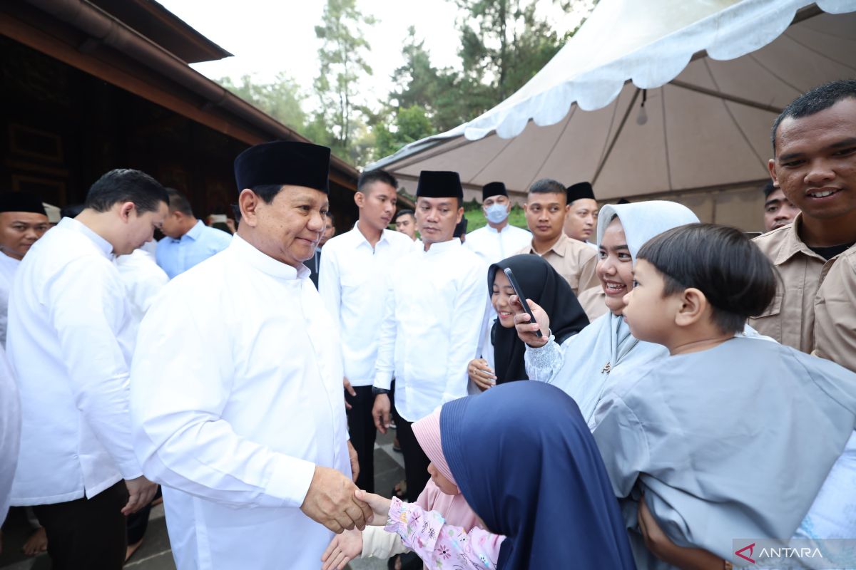 Presiden terpilih Prabowo berkurban 145 ekor sapi