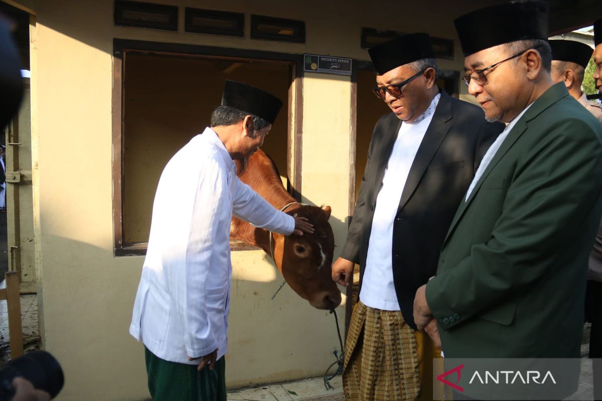 Bupati Sukabumi: Idul Adha ajarkan peduli sesama tanpa melihat latar belakang