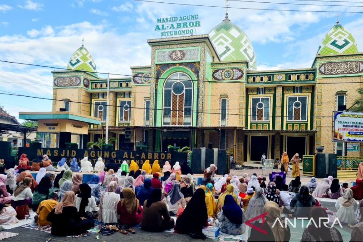 Bupati dan Forkopimda shalat Idul Adha di Masjid Agung Al Abror