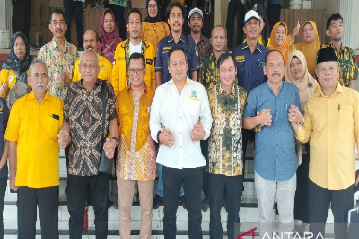 Golkar Kulon Progo memperkenalkan empat bakal calon bupati kepada kader