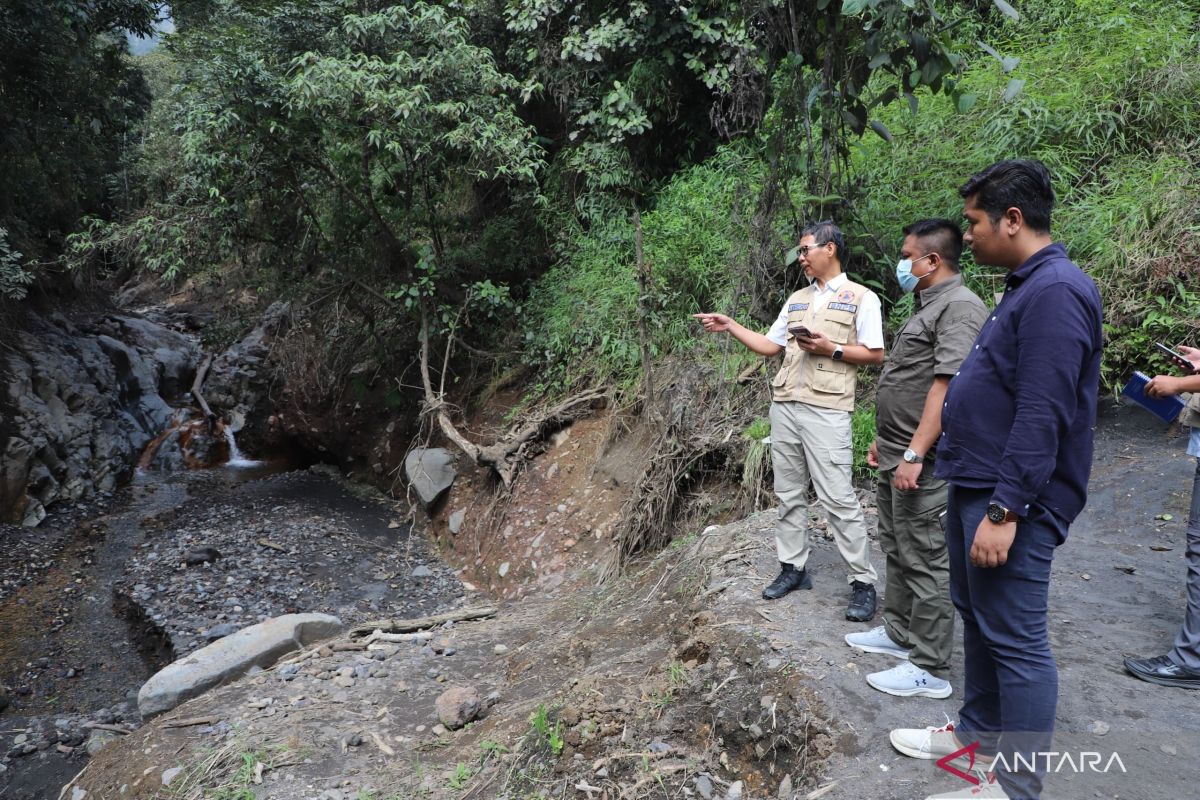 BNPB pasang EWS dilengkapi CCTV  di sungai berhulu dari Gunung Marapi