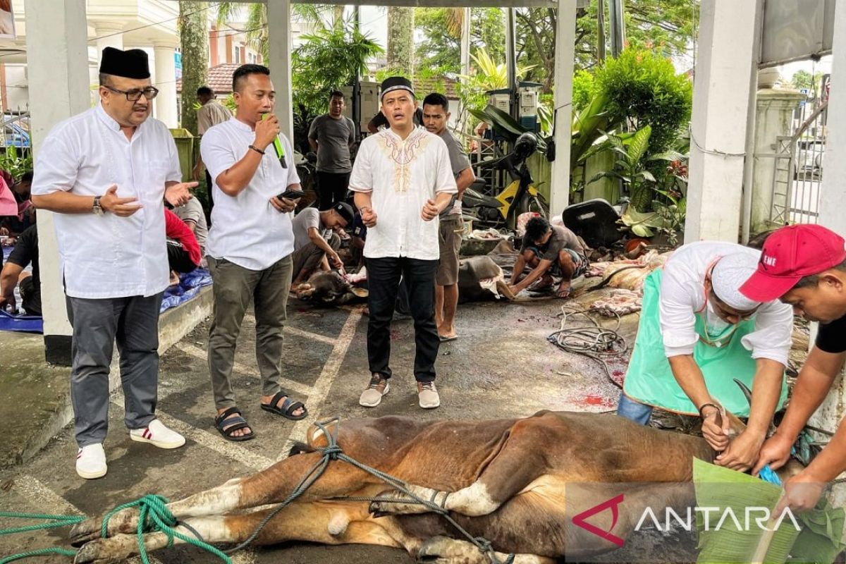 Wakajati Maluku: Pembagian kurban  berbagi kebersamaan saat  Idul Adha