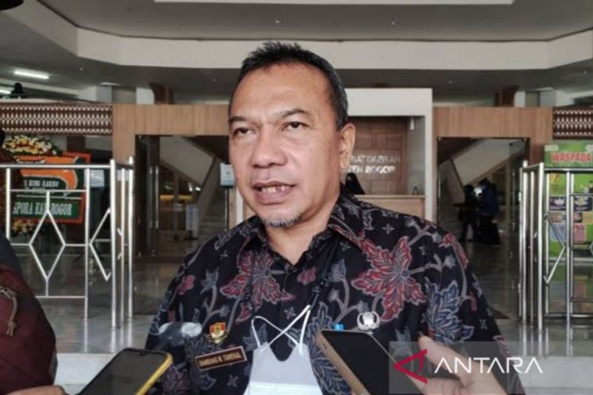 Kadisdik Bogor tindak tegas pegawai terbukti selewengkan Dana BOS