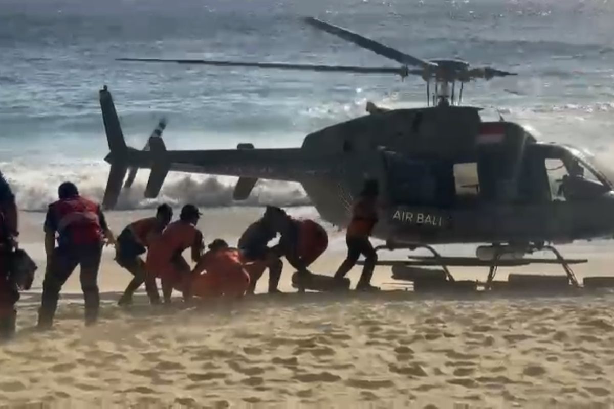 Wisatawan asal Qatar tewas hanyut di Pantai Kelingking Bali