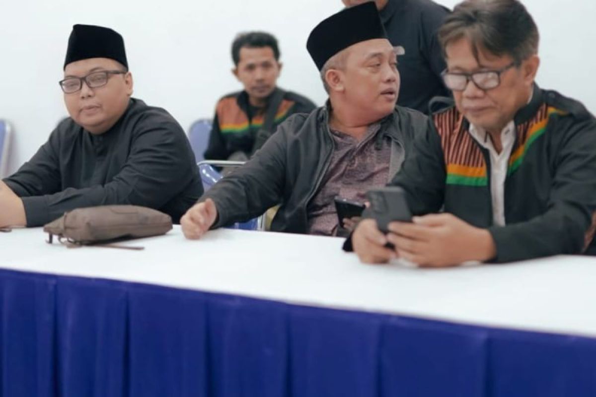 KPU Jember nyatakan Gus Jaddin-Arismaya lolos vermin jalur perseorangan