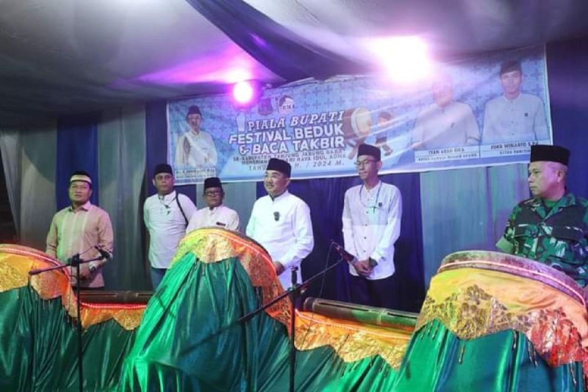 Semarak Idul Adha, Bupati Anwar Sadat buka Festival Beduk dan baca Takbir se-Tanjab Barat