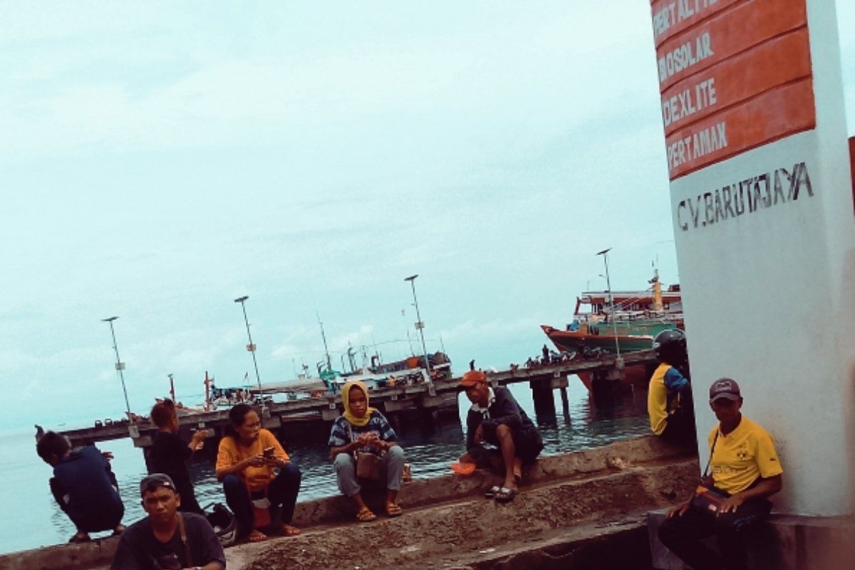Nelayan di Biak terbantu dengan program BBM bersubsidi