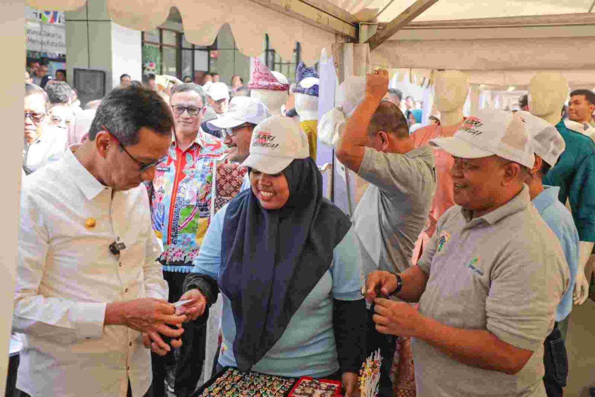 Pasar Jaya sediakan seribu paket sembako murah lewat bazar UMKM