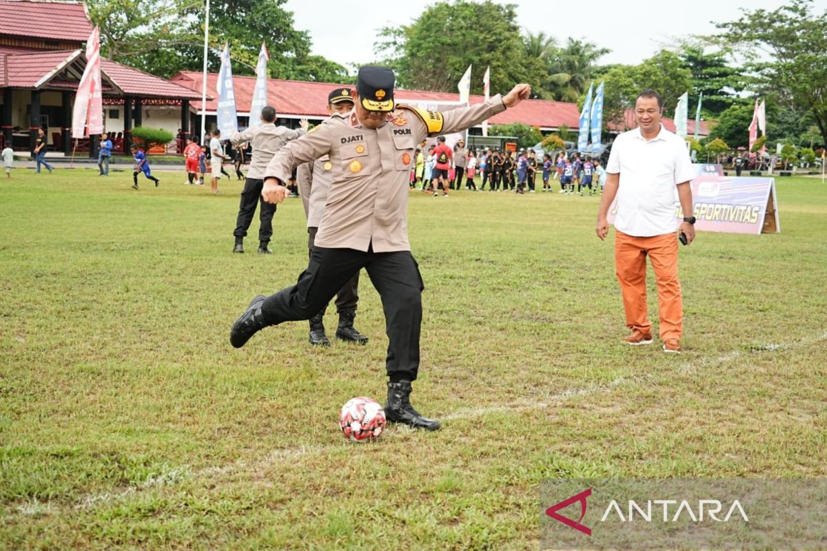 36 Tim sepak bola U-10 ikuti turnamen Kapolda Cup