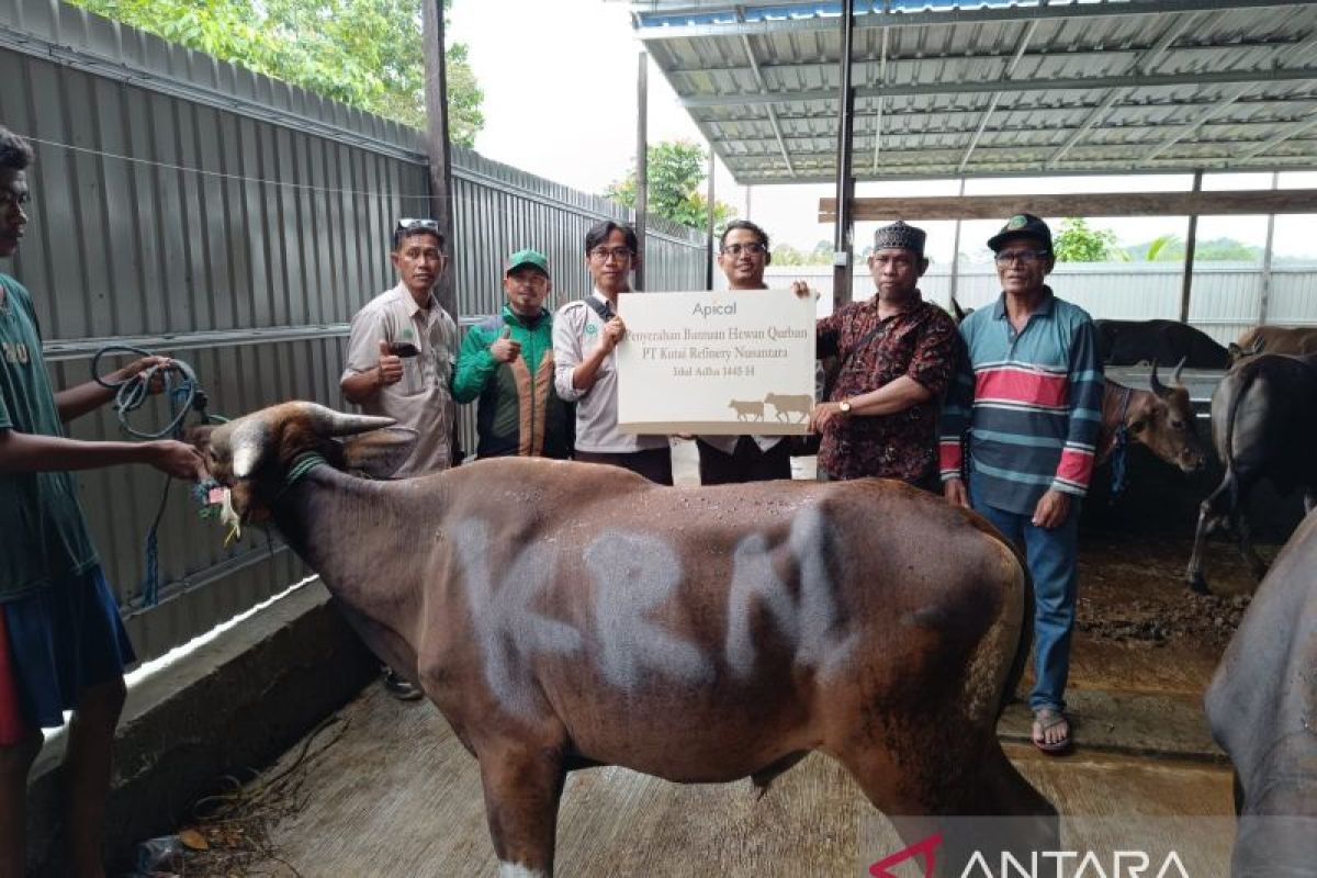 KRN berkurban bersama masyarakat Salok Baru