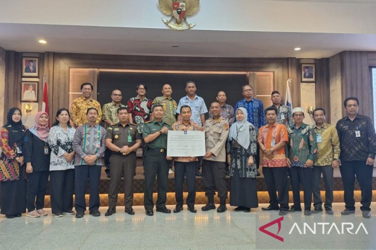 Babel tandatangani komitmen bersama dukung PPDB SMA