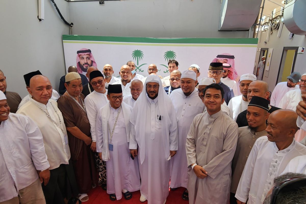 Menteri Arab Saudi kunjungi maktab jamaah Indonesia tamu Raja Salman