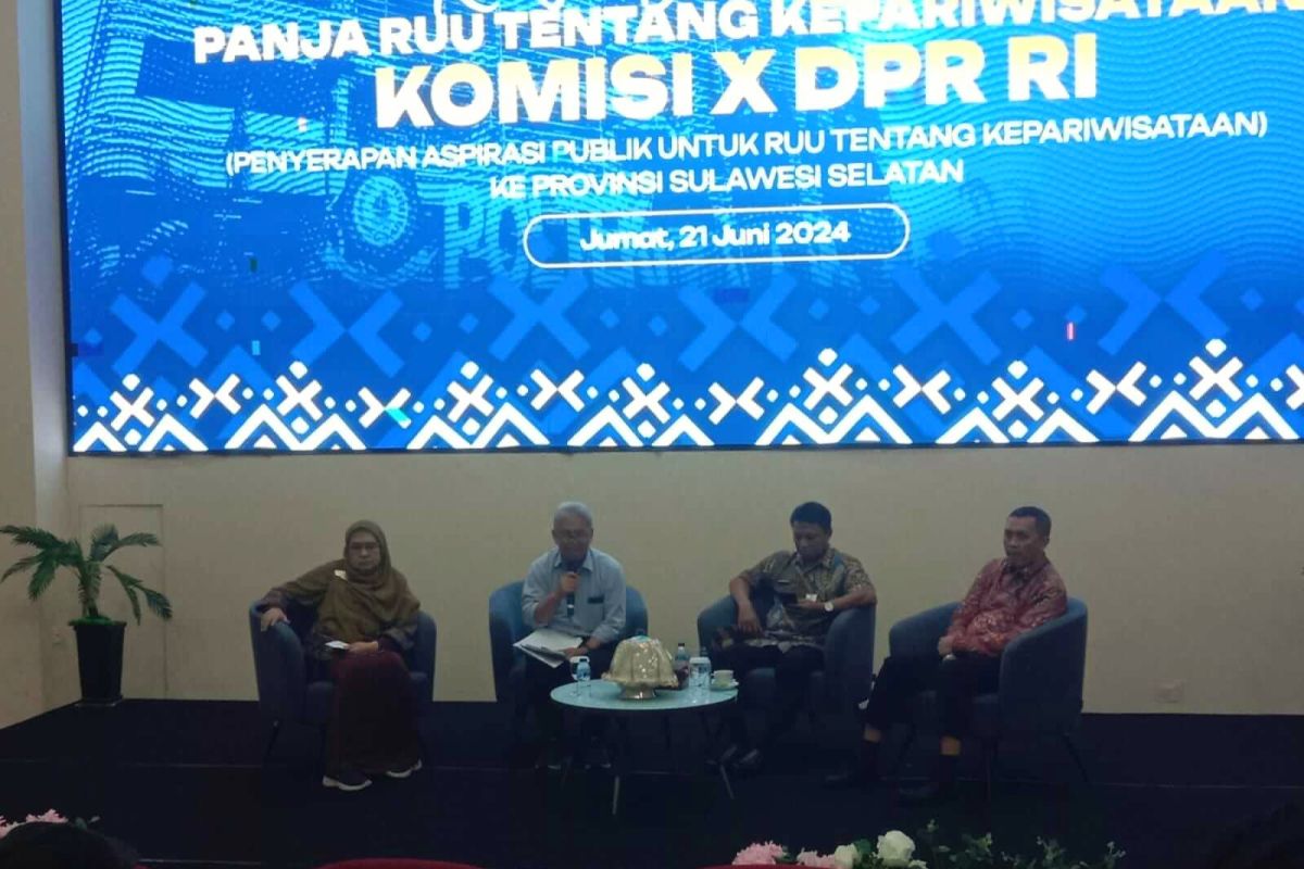 Komisi X DPR ke Poltekpar Makassar serap aspirasi legislasi