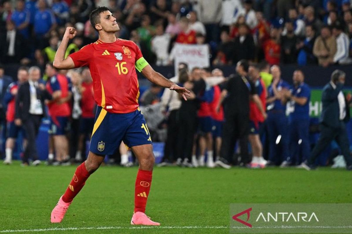 Pelatih Spanyol minta timnya tak jemawa usai sapu bersih Grup B Euro 2024