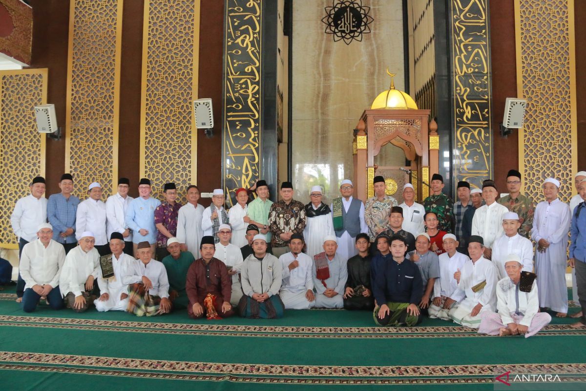 Pj Wali Kota Palembang galakan safari Shalat Jumat