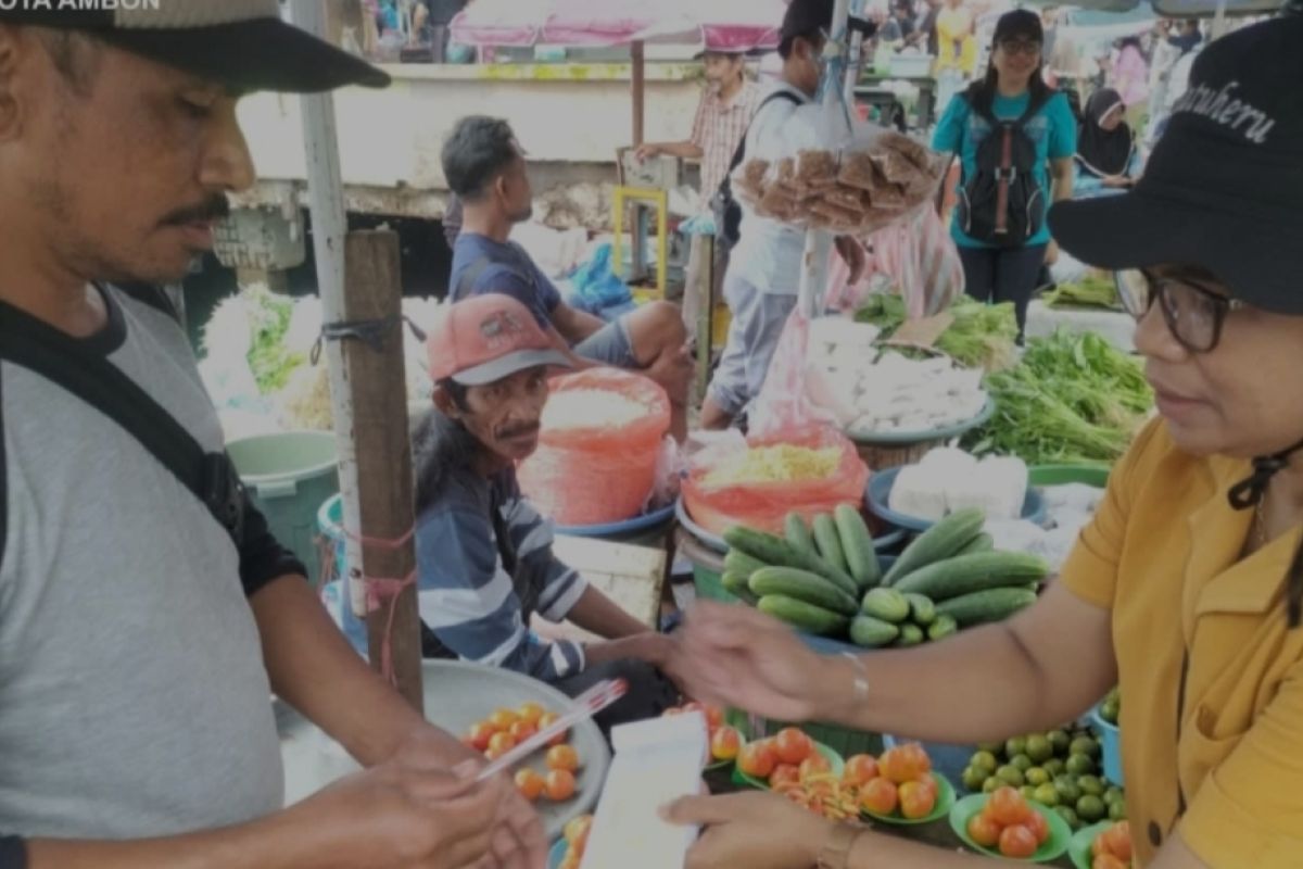 kendalikan tingkat inflasi, Pemkot Ambon intervensi subsidi pangan hortikultura bagi pedagang