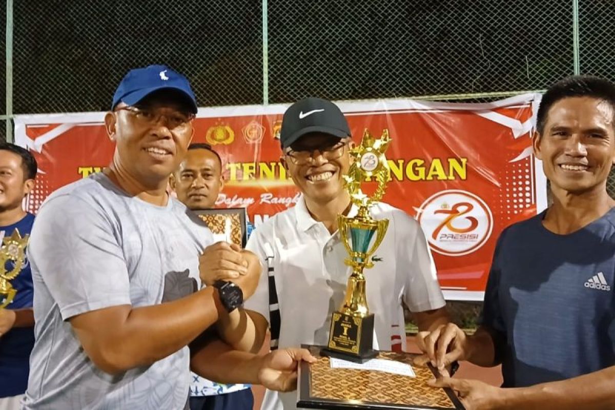 Pj Bupati Lombok Timur juarai Kejuaraan Tenis lapangan HUT ke-78 Bhayangkara