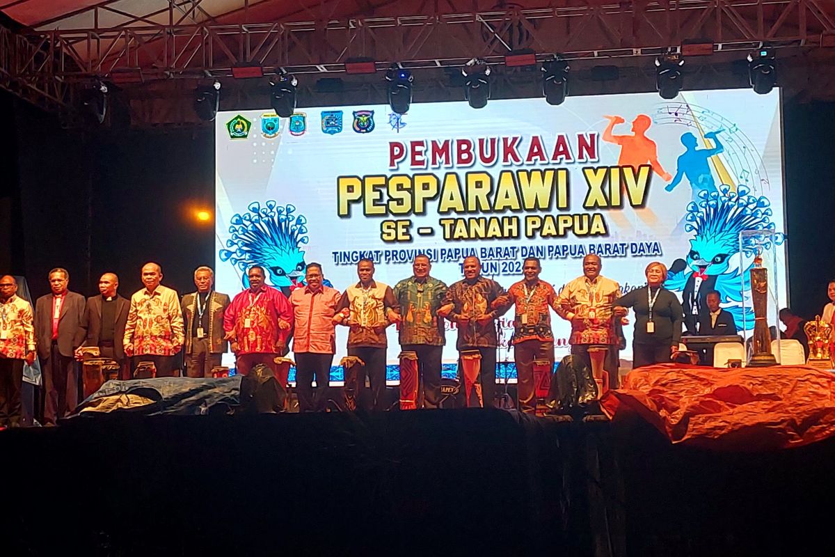 1.746 orang dari PB-PBD meriahkan Pesparawi XIV tingkat provinsi di Sorong