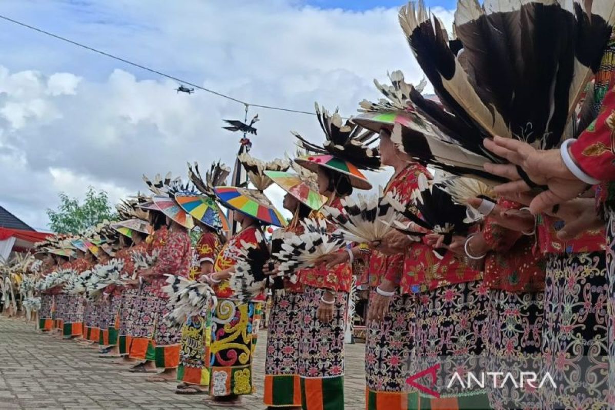 Pj Gubernur Kaltim sebut Kelurahan Budaya Pampang  aset Nusantara