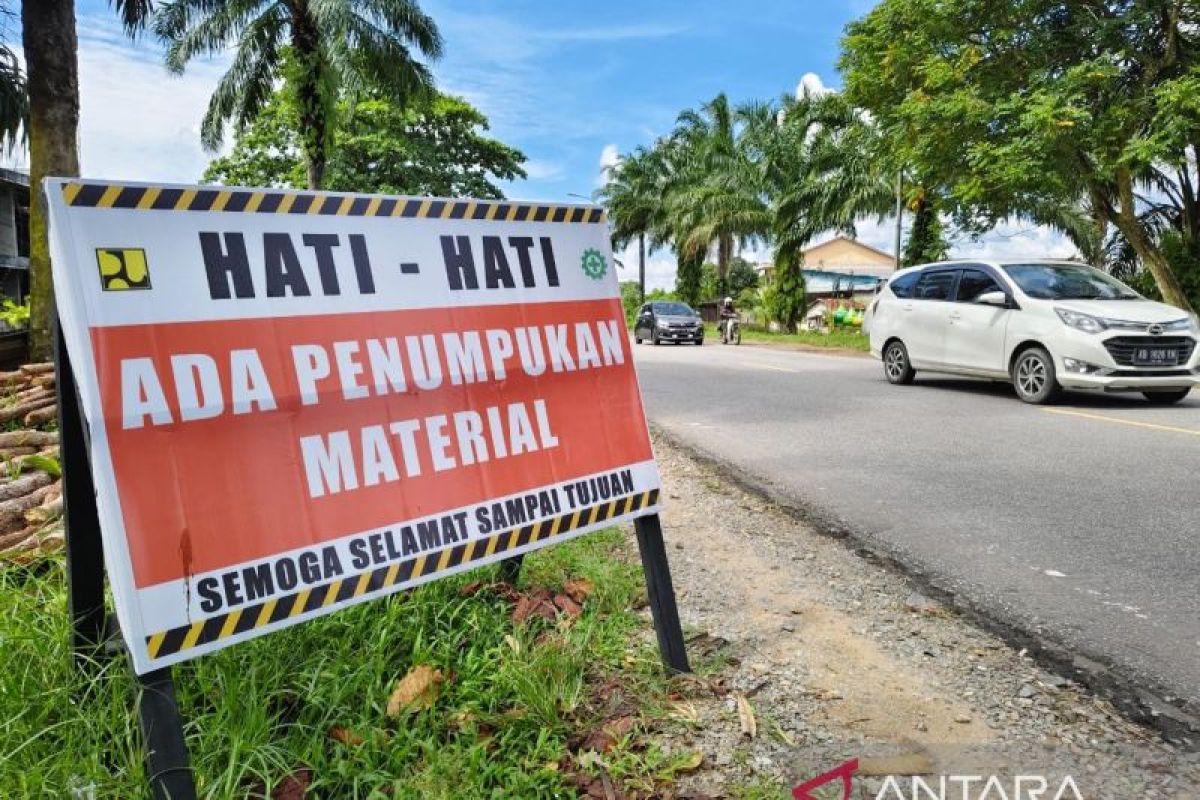 Pelebaran Jalan Sultan Hamid II Pontianak mulai dikerjakan