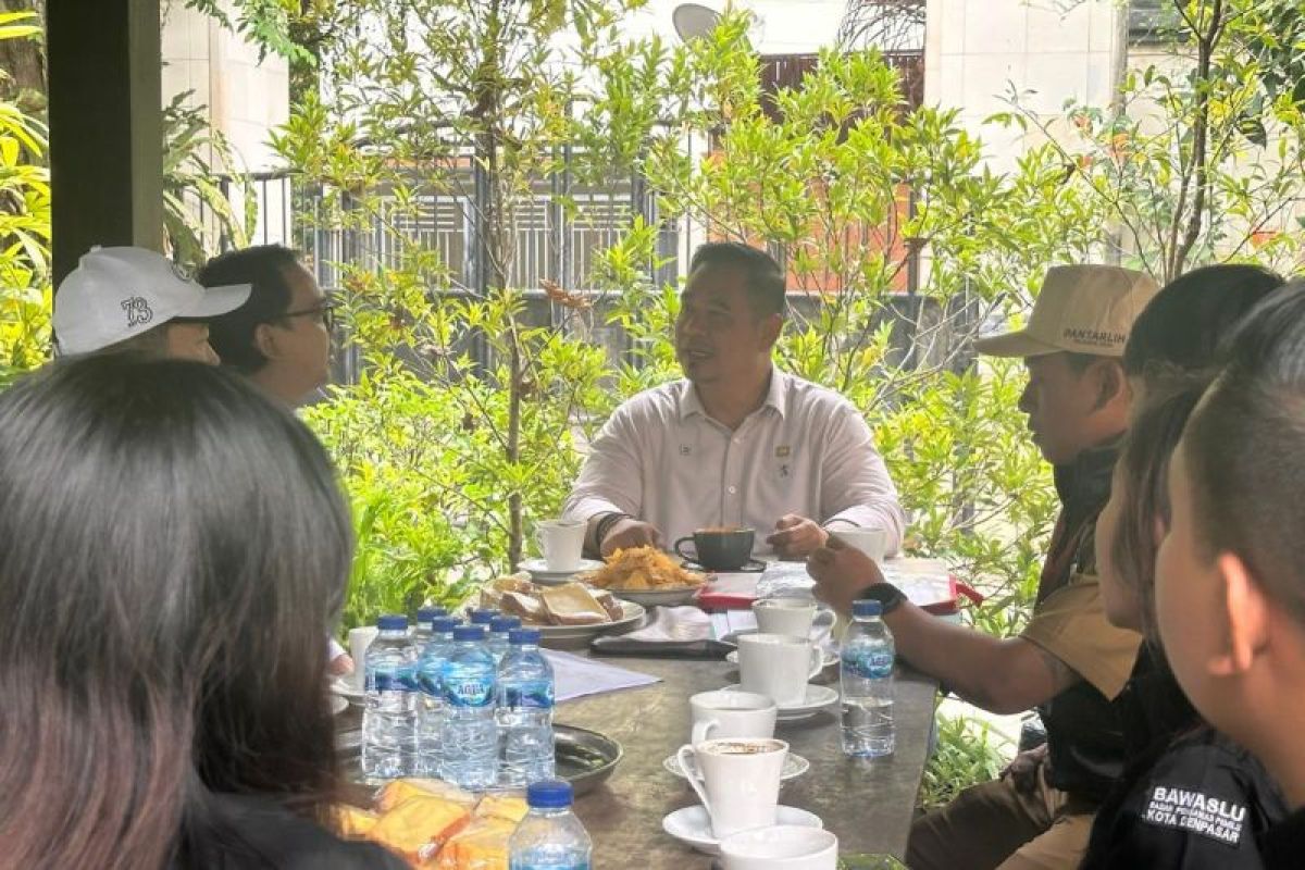 KPU Bali ingin tokoh yang sudah coklit bantu sosialisasi