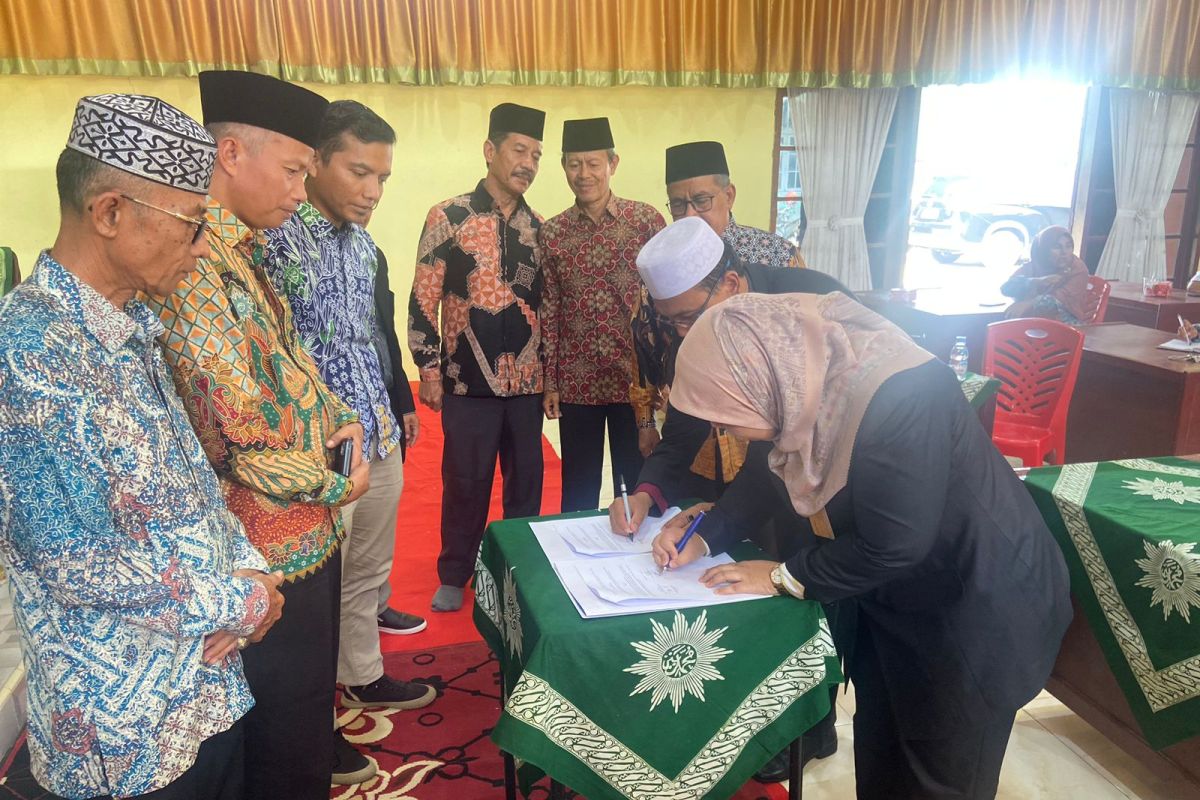 Bank Nagari Syariah Payakumbuh teken PKS dengan Ponpes Modern Al Kautsar Muhammadiyah