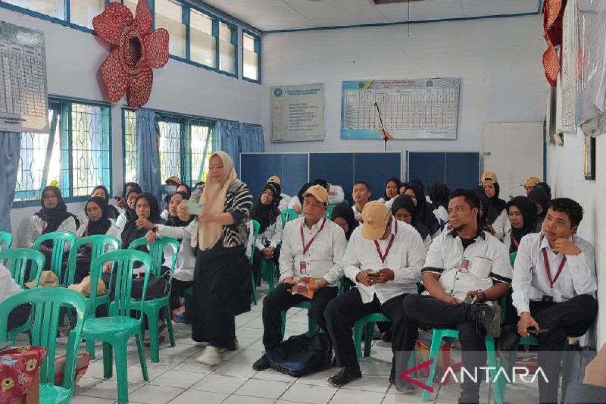 KPU Kota Bengkulu lantik 1.000 anggota pantarlih untuk lakukan coklit