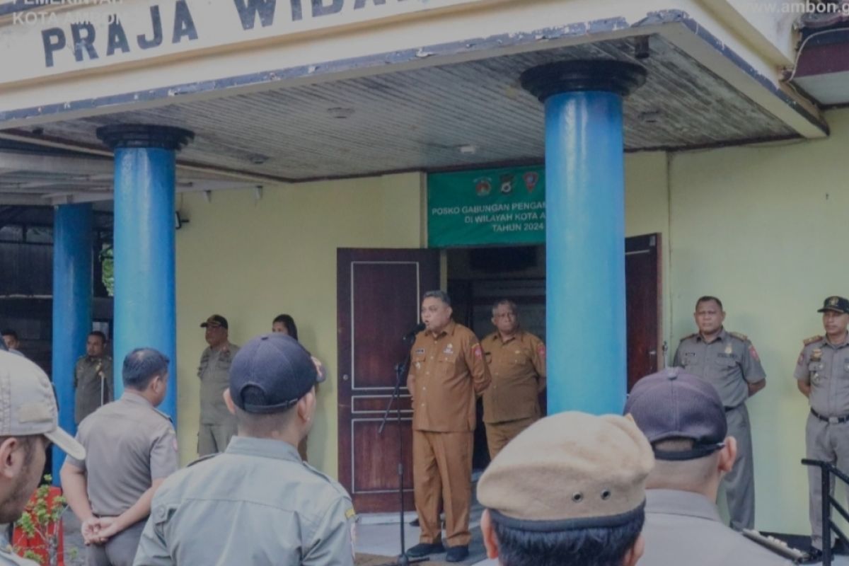 Pj Wali Kota Ambon minta Satpol PP intensifkan sidak ASN yang keluyuran