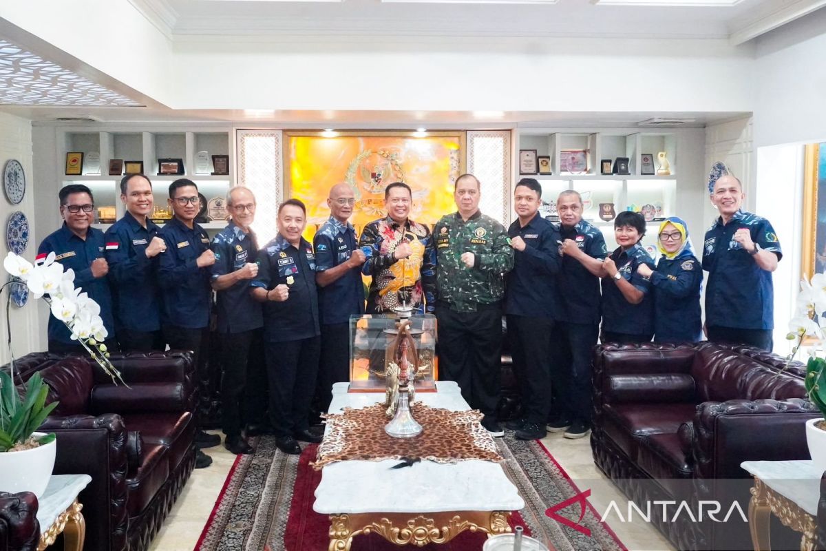 Ketua MPR Bambang ingatkan gelombang PHK tak berujung disintegrasi bangsa
