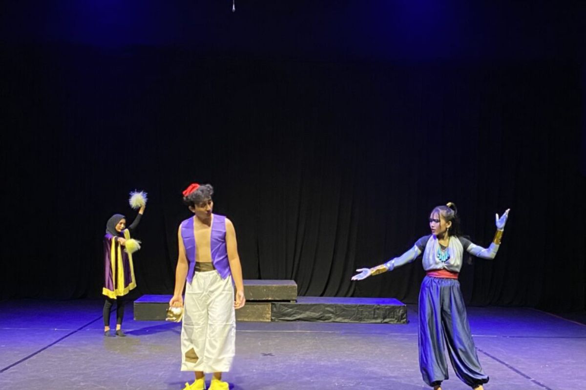 Mahasiswa pendidikan bahasa inggris Unja tampilkan 4 pertunjukan teater