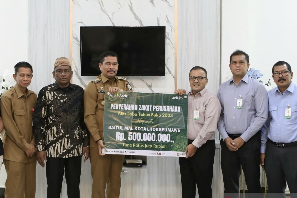 Pemkot Lhokseumawe terima zakat Bank Aceh Rp500 juta