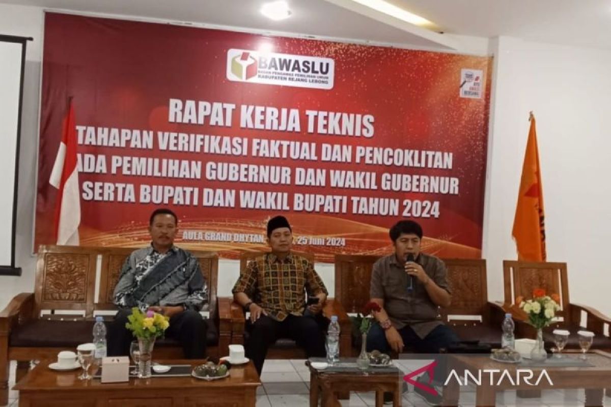 Bawaslu Rejang Lebong awasi proses coklit data Pilkada 2024