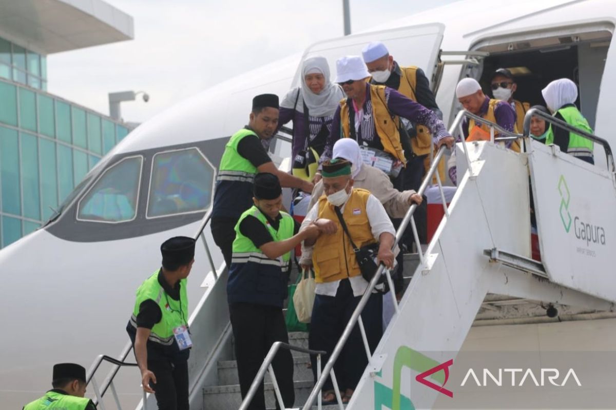 Satu orang haji asal Kota Balikpapan  wafat dimakamkan di Makkah