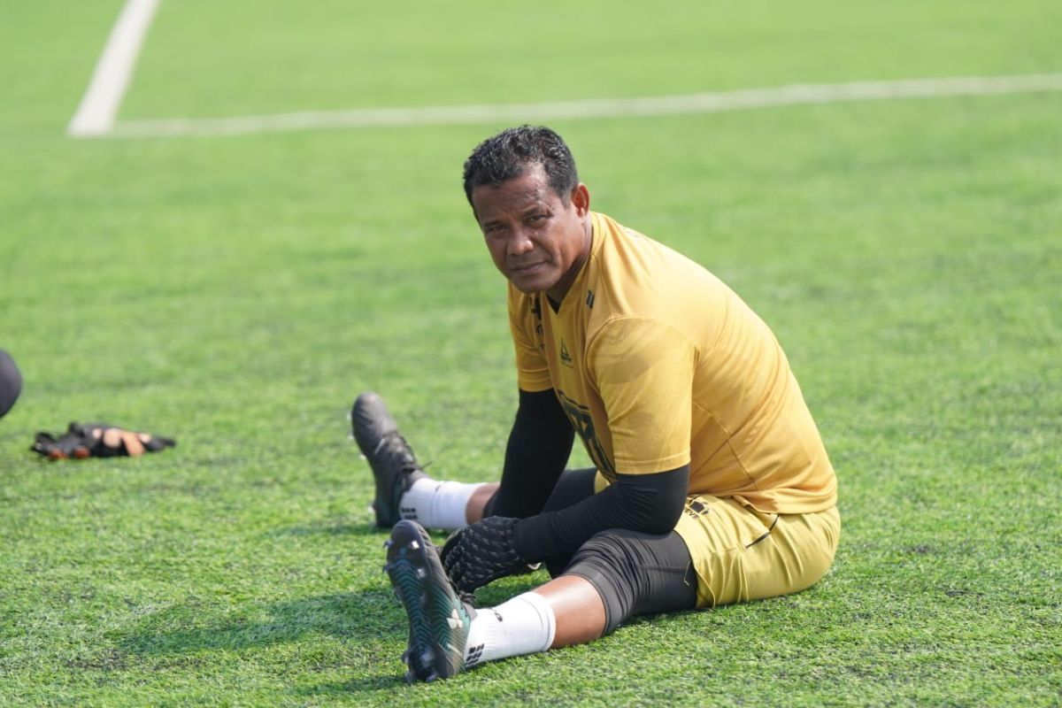 Hengki Oba jadi direktur akademi Malut United FC