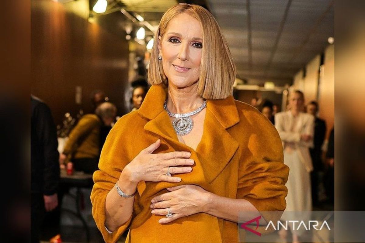 Celine Dion muncul di publik bersama putra kembarnya di konser Hauser