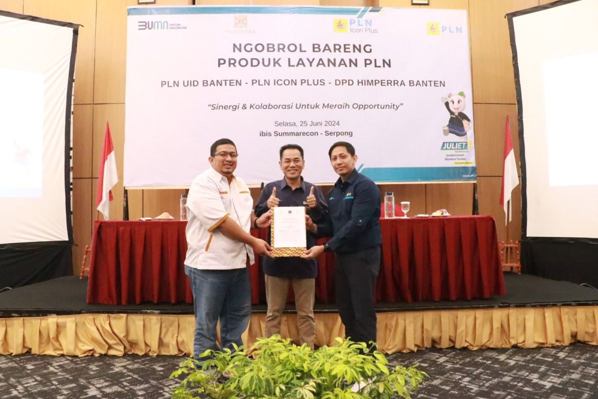 PLN Banten sinergi hadirkan listrik dan internet di perumahan