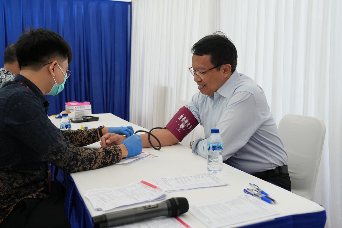 PLN EPI tingkatkan kepedulian sosial pegawai lewat donor darah