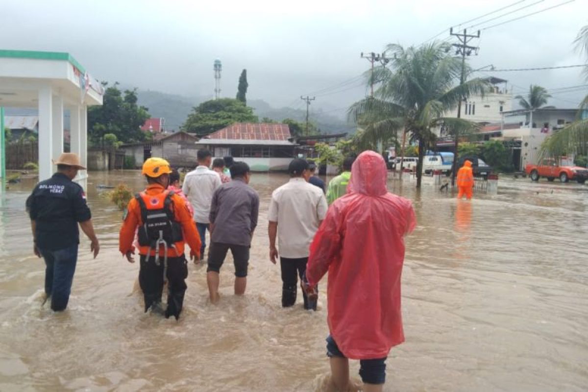 1.893 warga Bolaang Mongondow terdampak banjir