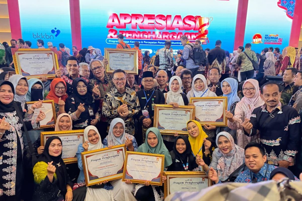 BKKBN Perwakilan Riau borong penghargaan tingkat nasional Program Bangga Kencana