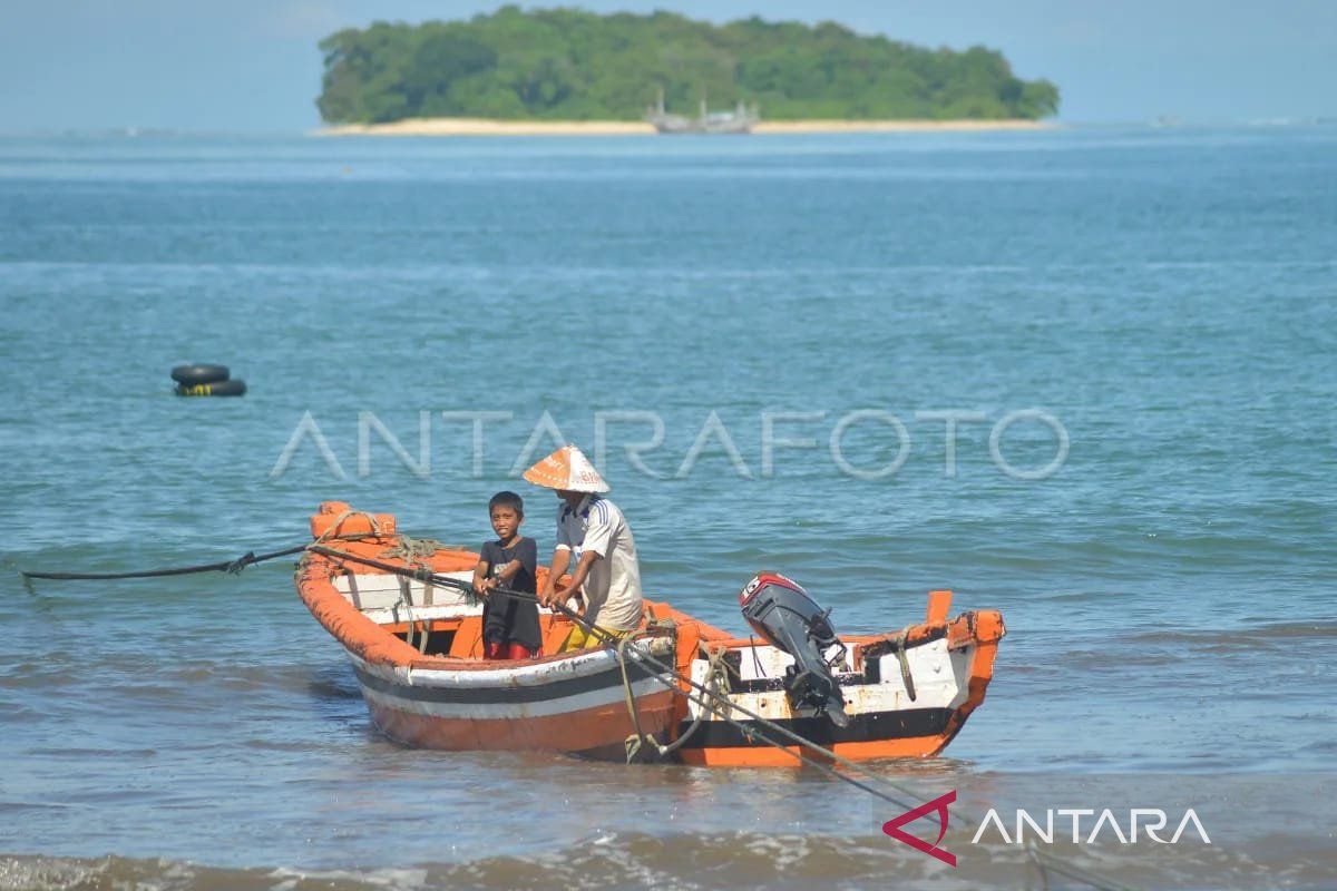 DKP Aceh monitoring pengelolaan perikanan karang dan demersal di Selat Benggala