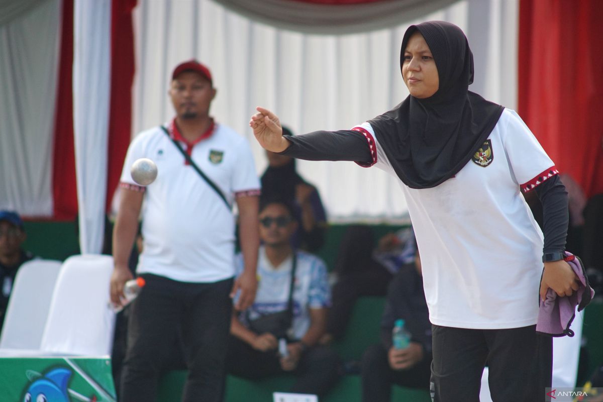 Atlet Petanque Anni Saputri sumbang perak Indonesia pada AUG 2024