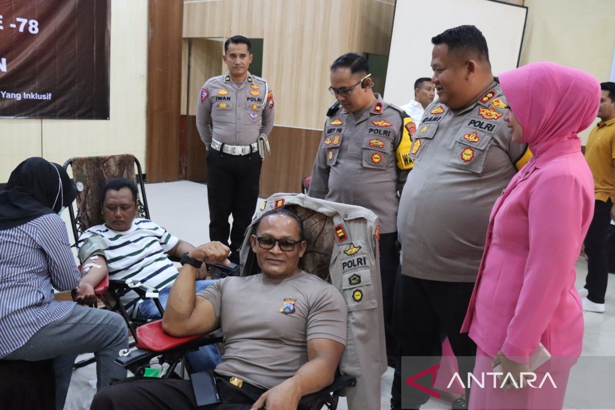 Polres Pamekasan gelar bakti sosial sambut Hari Bhayangkara