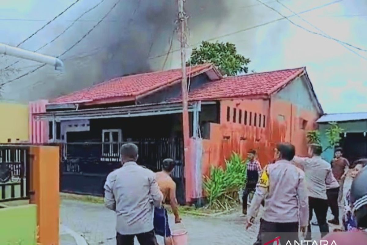 Kebakaran rumah di Kota Gorontalo diduga akibat korsleting listrik
