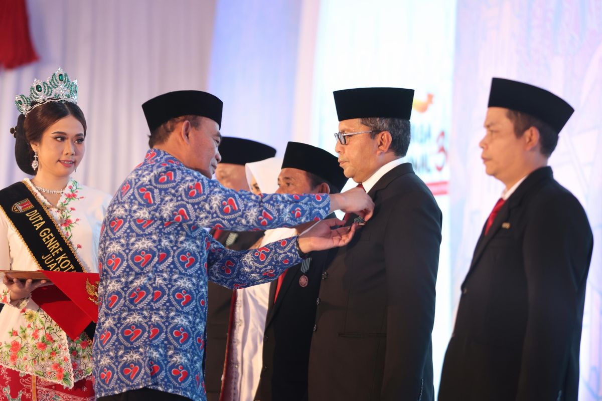 Pemkot Makassar borong enam penghargaan di Harganas ke 31