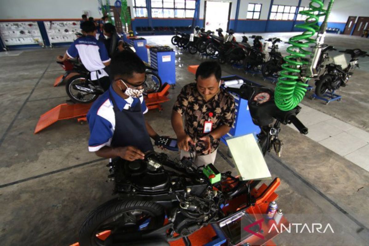 DPR: Perlu revitalisasi BLK atasi banyaknya pengangguran