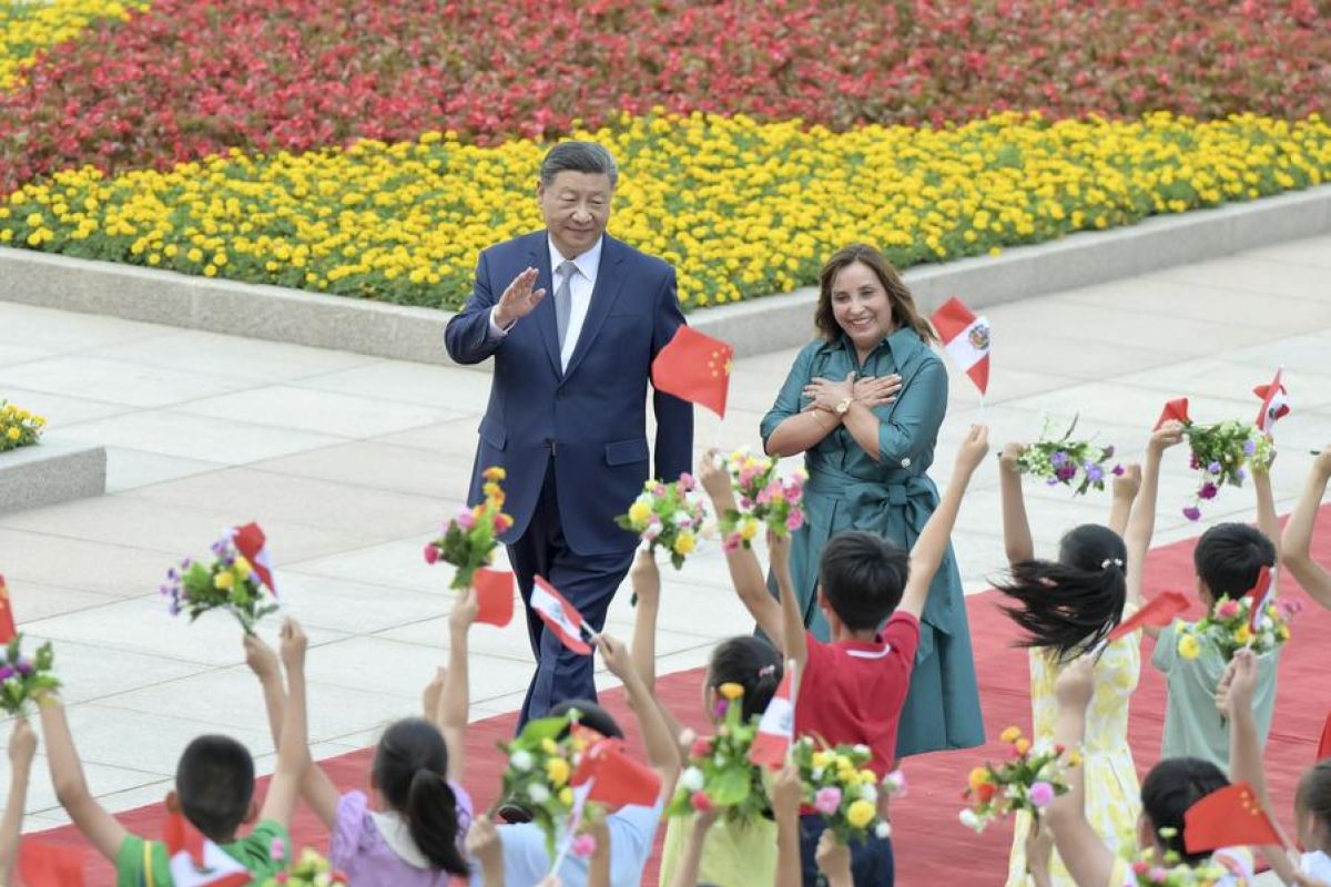Presiden Xi Jinping gelar pembicaraan dengan Presiden Peru