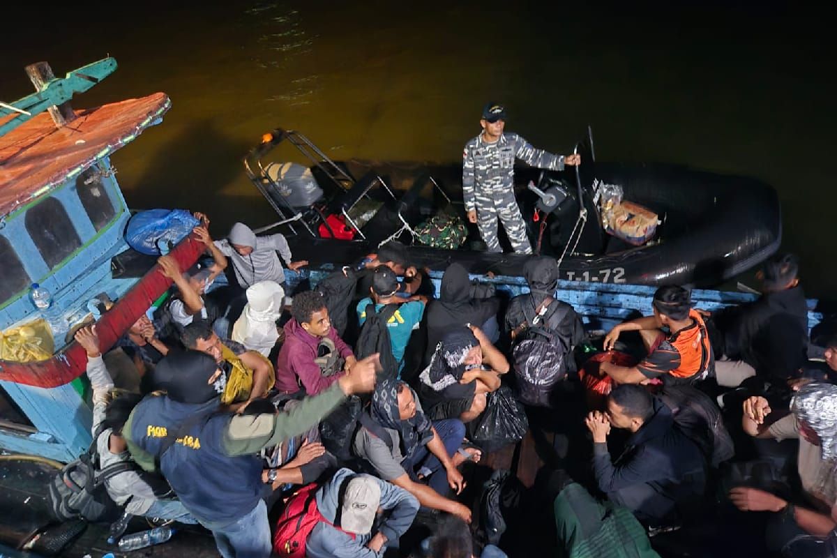 39 Pekerja Migrasi Indonesia gagal berangkat ke Malaysia setelah diamankan Lanal Tanjung Balai Asahan