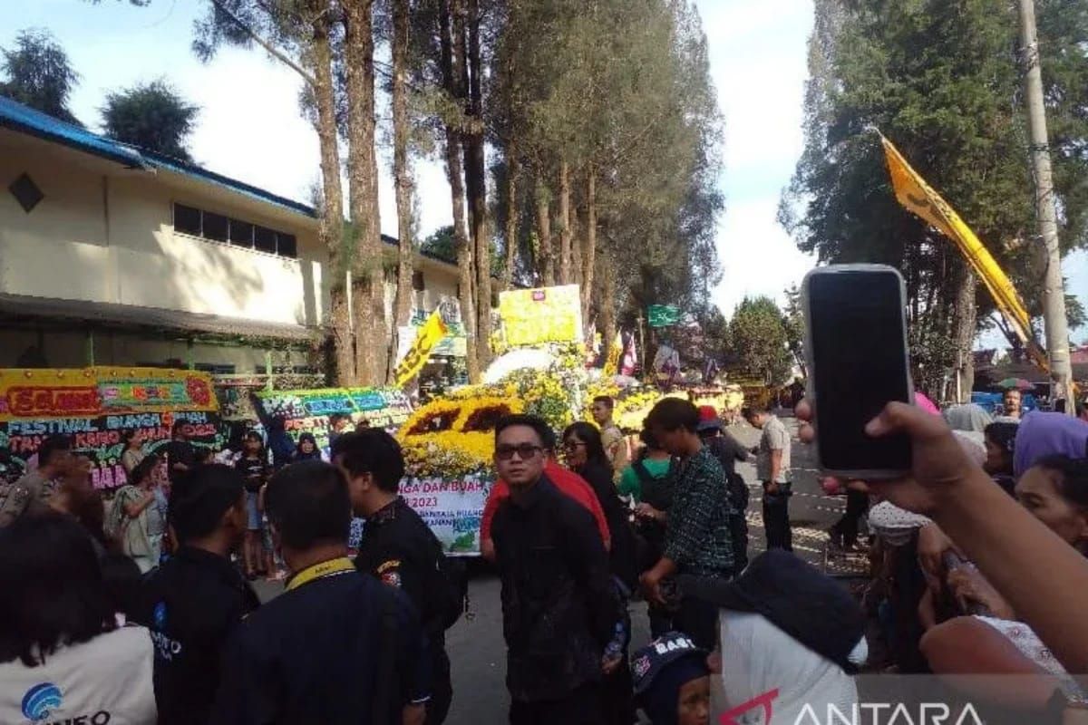 Polisi siap amankan festival  bunga dan buah di Karo